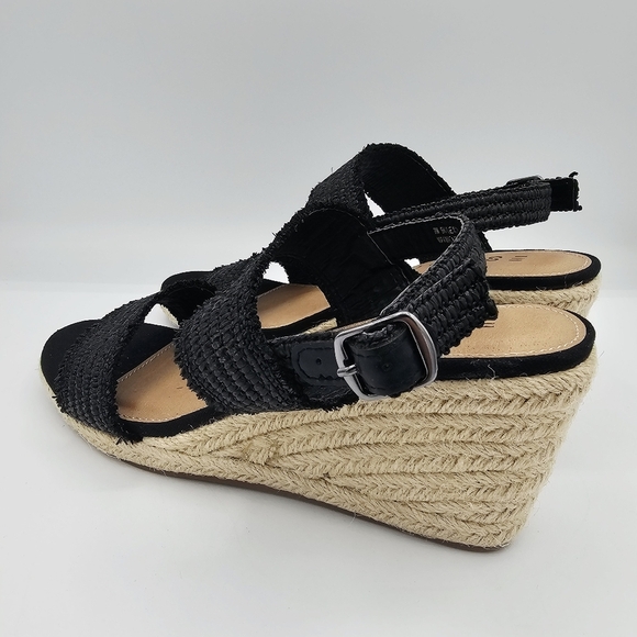 ESPRIT Black Wedge Sandals NWOT - Picture 7 of 13